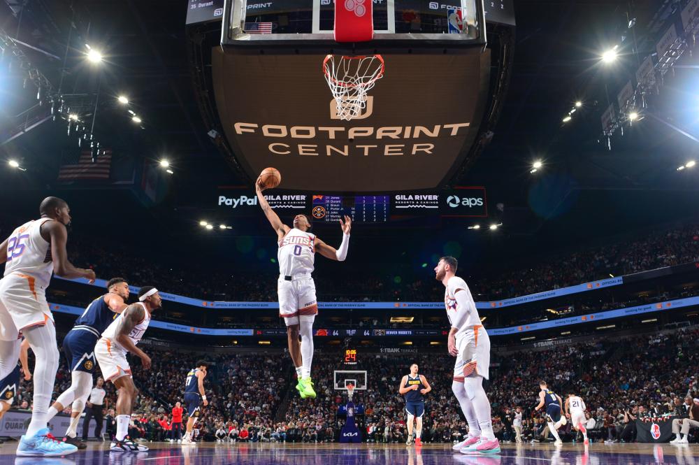 相比之下 相比之下