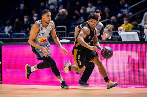 拉圭在反击 拉圭在反击